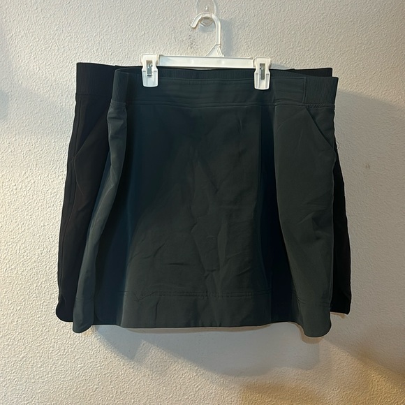 32 Degrees Pants - Two pack 32 degrees cool skirts size XL